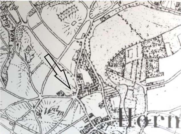 Kruis Hoogstraat met pijl topografische kaart